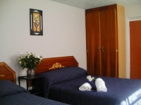 Mommy's Guest House - Bedroom