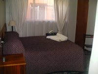 Mommy's Guest House - Bedroom